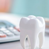Tooth mold and calculator