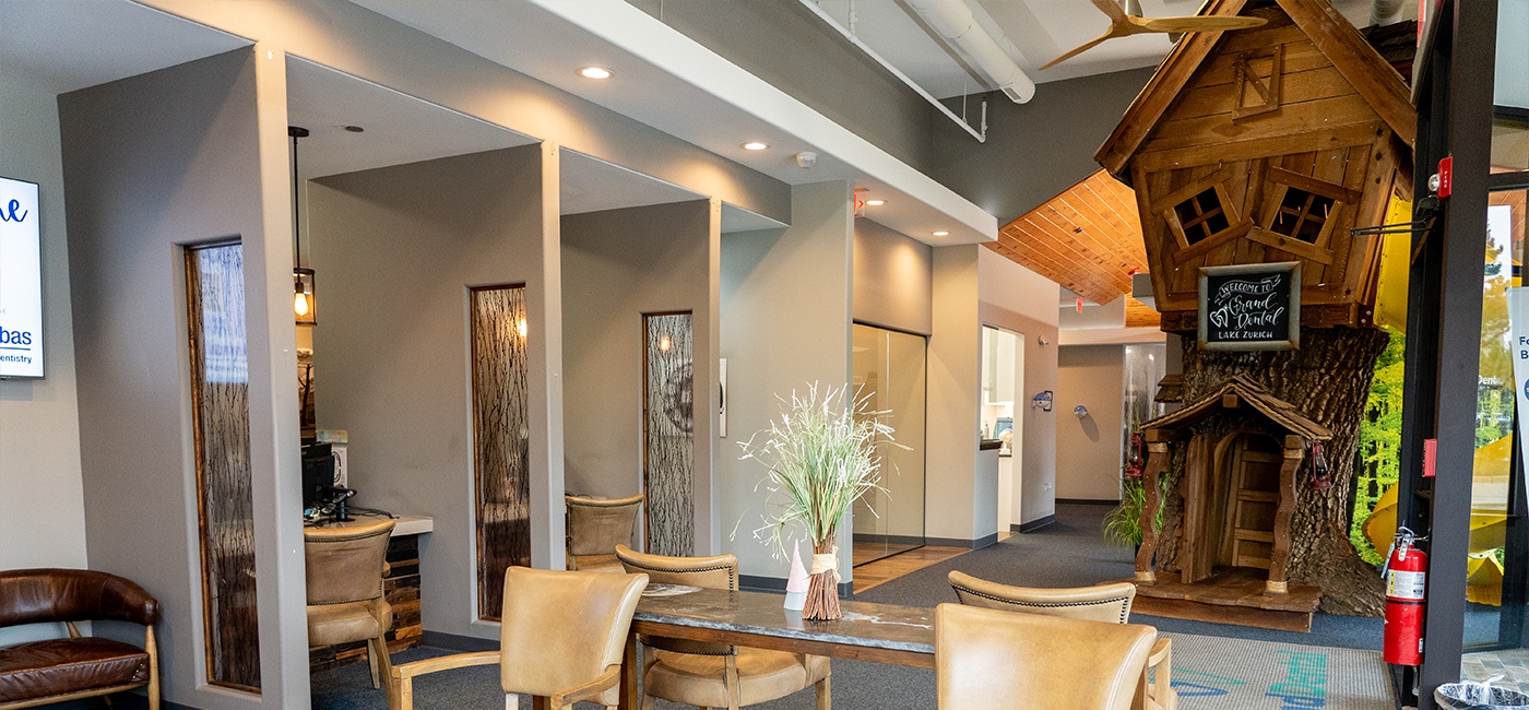 Lake Zurich dental office waiting room