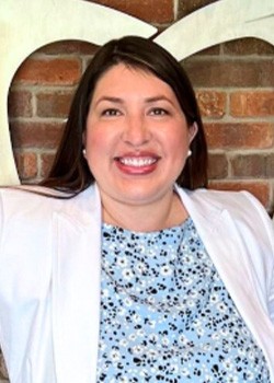 Dental Hygienist Katie Leiva